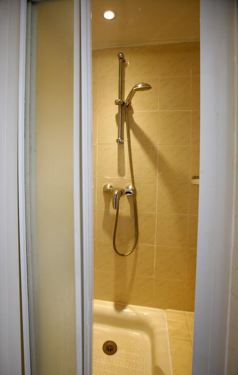 Hotel Sunny Paris Eksteriør bilde
