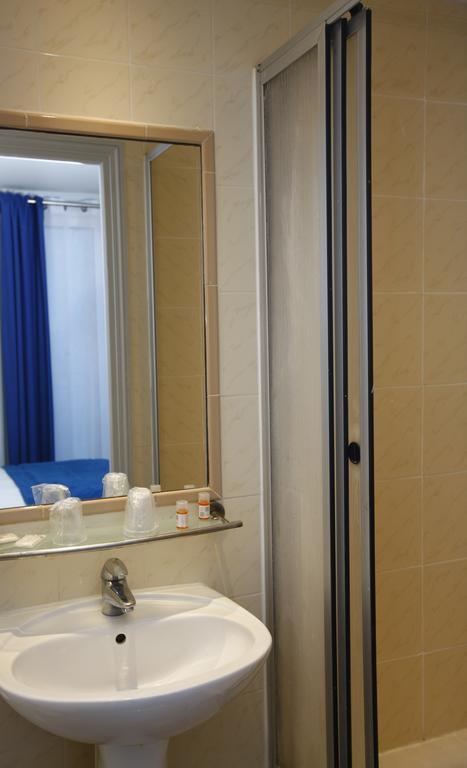 Hotel Sunny Paris Eksteriør bilde